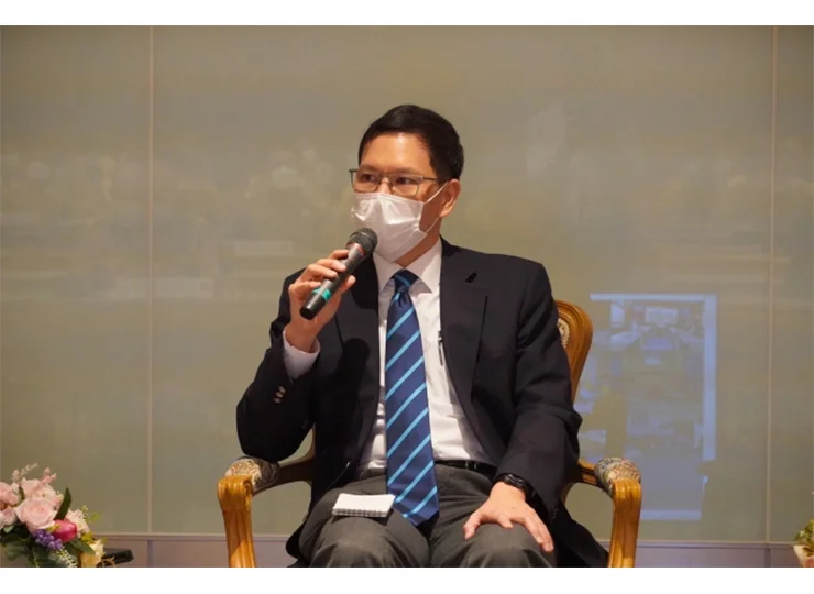 ดร.วิรไท ชี้ไทยต้องปรับโครงสร้างบริหารอย่างจริงจัง เน้นปรับรูปแบบการทำงานร่วมกันระหว่างภาครัฐ - เอกชน - ภาคประชาสังคม - สถาบันการศึกษา เพื่อรองรับโลกที่เปลี่ยนไปหลังวิกฤตโควิด-19