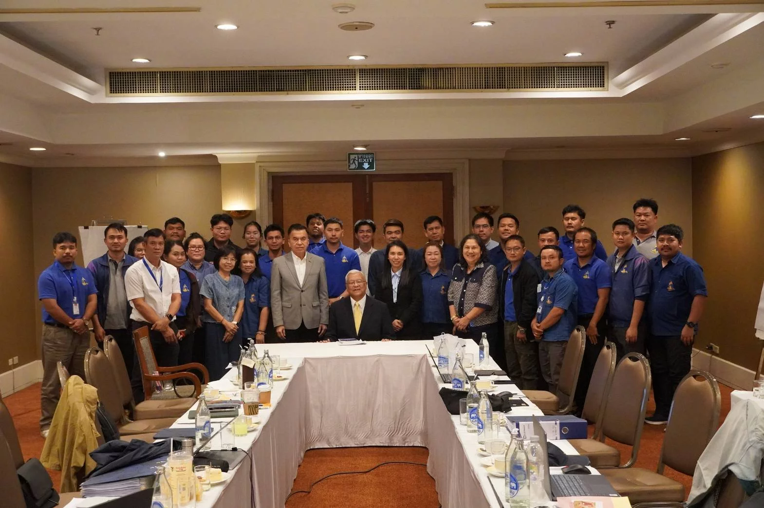 ปิดทองหลังพระฯ ประชุมเตรียมการขับเคลื่อนงานพัฒนาแหล่งน้ำขนาดเล็ก ปี 2569